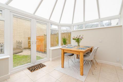 63 Avenue De Gien, Malmesbury, SN16 9GX