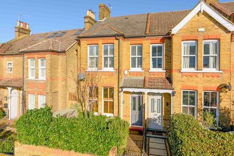 3 bedroom end of terrace house for sale, Manor Road, WALTON-ON-THAMES, KT12