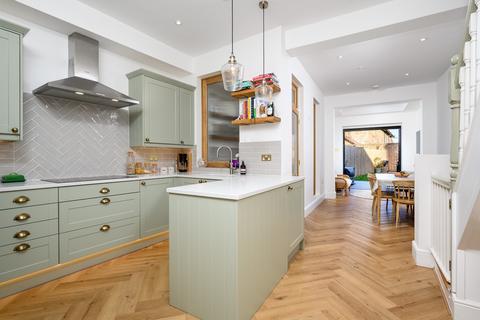 undefined, Manor Road, WALTON-ON-THAMES, KT12