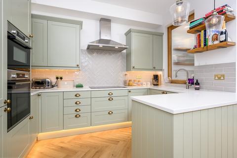 undefined, Manor Road, WALTON-ON-THAMES, KT12