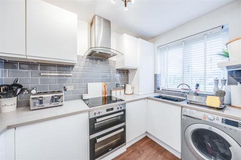 29 Chatsworth Road, Dartford, DA1 5AT