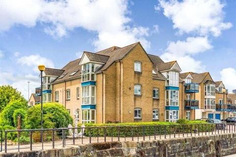 74 Atlantic Close, Ocean Village, Southampton, SO14 3TB