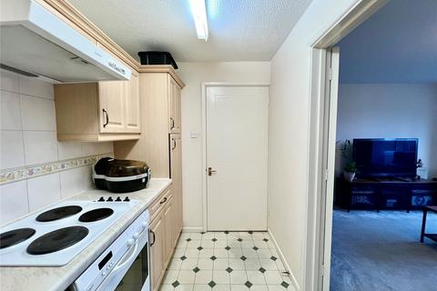74 Atlantic Close, Ocean Village, Southampton, SO14 3TB