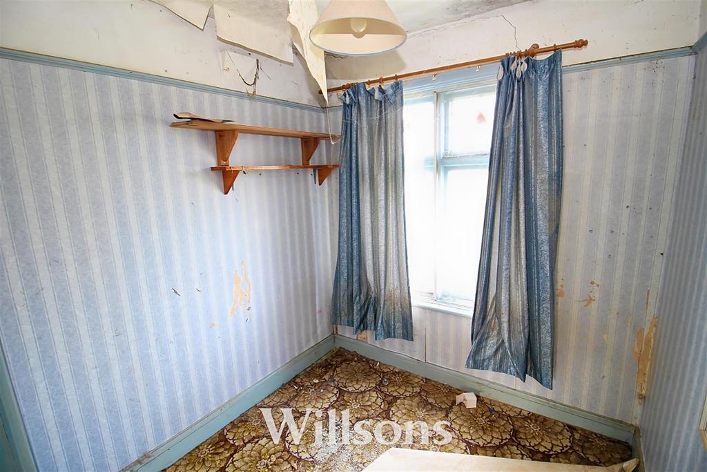 Bed 3.jpg
