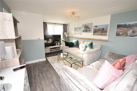 2 bedroom semi-detached house for sale, Buttermere Gardens, Hullbridge, Hockley, Essex, SS5