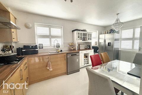29 Chamberlain Fields, Littleport, Ely, CB6 1FJ