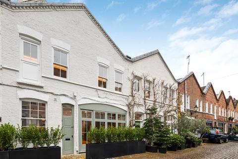 4 bedroom mews for sale, Astwood Mews, London, SW7