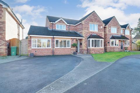 5 bedroom detached house for sale, Vicarage Walk, North Cave