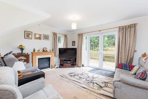 2 bedroom bungalow for sale, Charters Village Drive, East Grinstead RH19