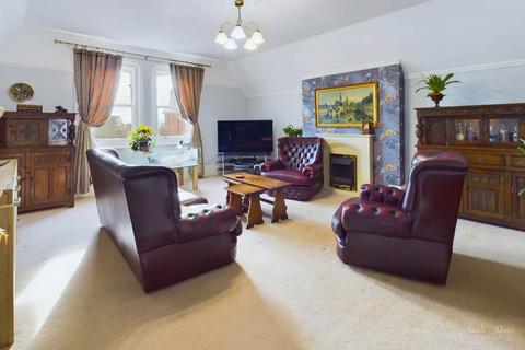 4 bedroom flat for sale, St Johns Road, Meads