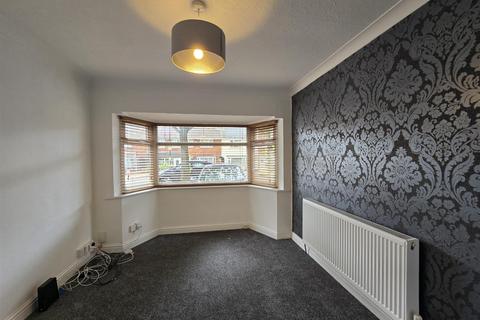 3 bedroom terraced house to rent, Grindleford Road, Birmingham