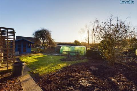 3 bedroom detached bungalow for sale, South Rise, Binbrook, LN8