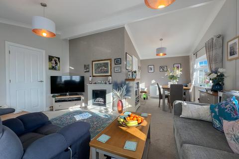 2 bedroom park home for sale, Castle Lake, Saltmarshe Castle, Bromyard, HR7