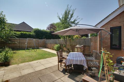 3 bedroom end of terrace house for sale, Romsey