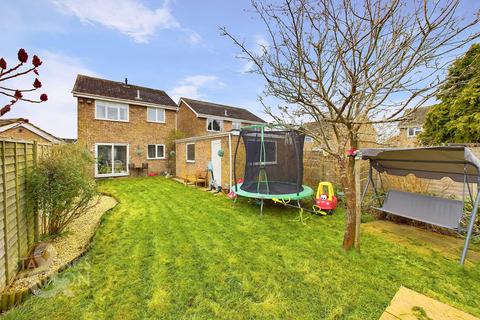 3 bedroom detached house for sale, Bluebell Road, Mulbarton, Norwich