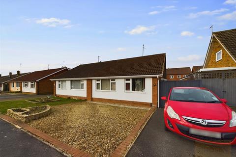 2 bedroom semi-detached bungalow for sale, Churchdown, Gloucester