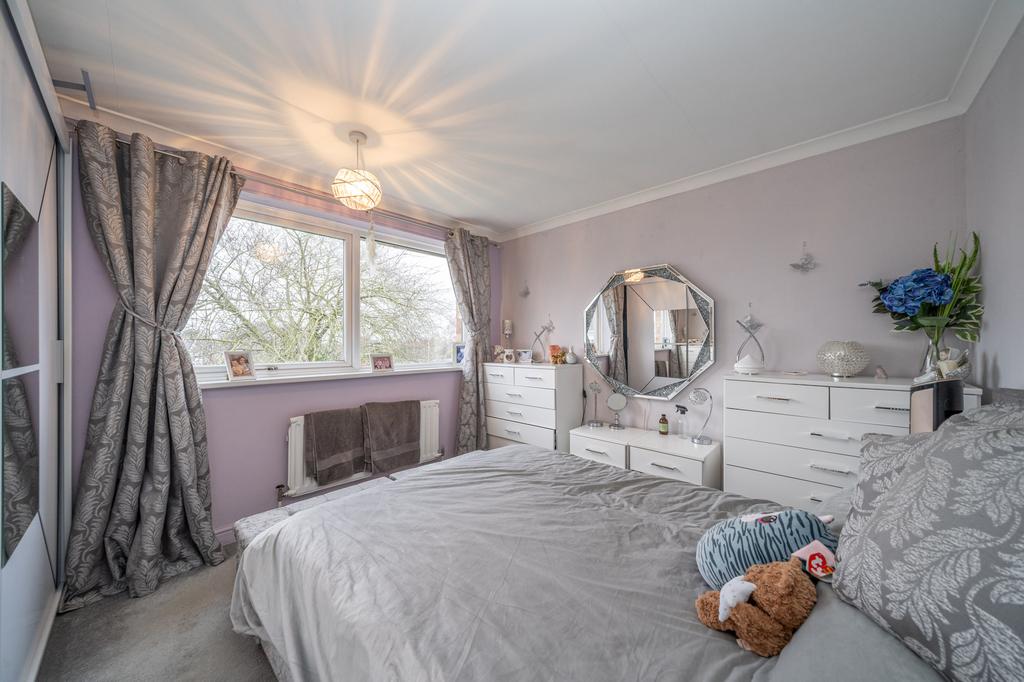 2-Lancaster-Road-01619