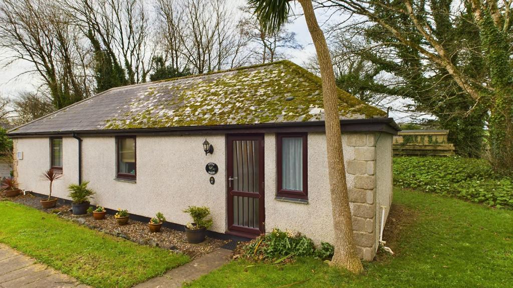 2 Bedroom Bungalow for Sale