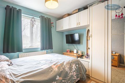 44 Spoonhill Road, Sheffield, S6 5PA