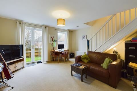 18 Baines Close, Silverstone, Towcester, NN12 8DG