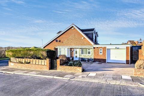 4 bedroom bungalow for sale, Simonside Close, Seaton Sluice, Whitley Bay, Northumberland, NE26 4BW