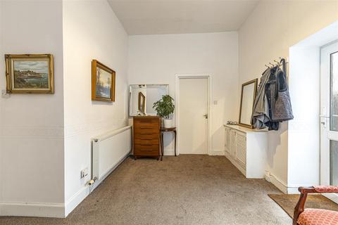 2 bedroom flat for sale, 2A Railway Court, Newtown St. Boswells, Melrose