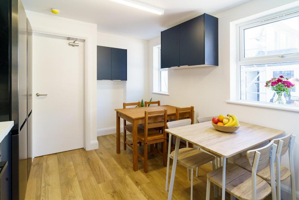 Communal Kitchen