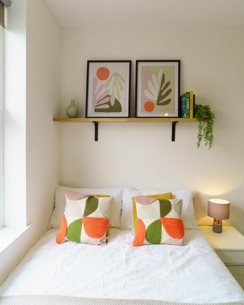 Room 7