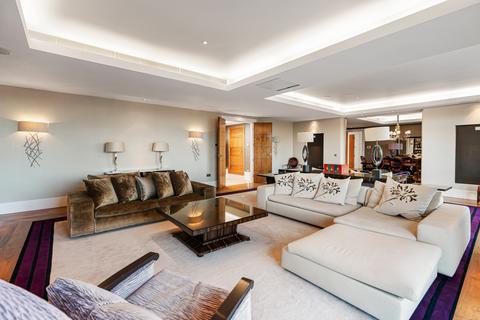 4 bedroom penthouse for sale, The Bishops Avenue, Hampstead, London N2