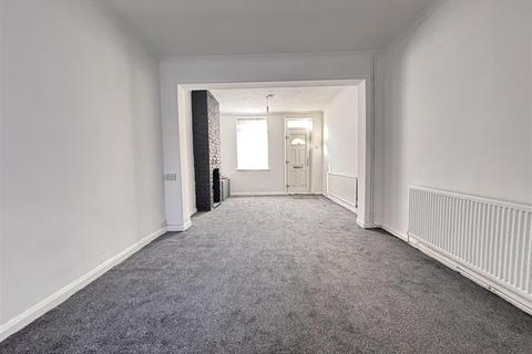 3 bedroom terraced house to rent, Elliott Street, Ipswich