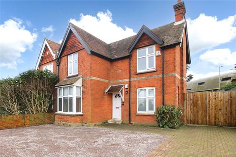 3 bedroom semi-detached house for sale, Albert Road, Bracknell, Berkshire, RG42