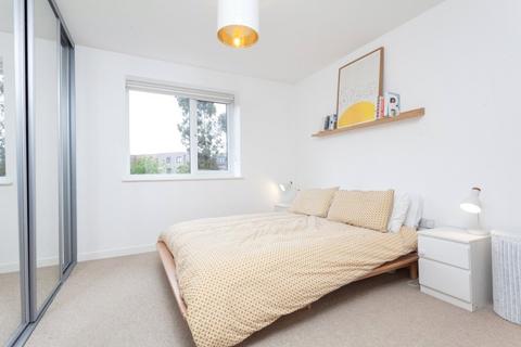 2 bedroom apartment for sale, High Road Leyton, London