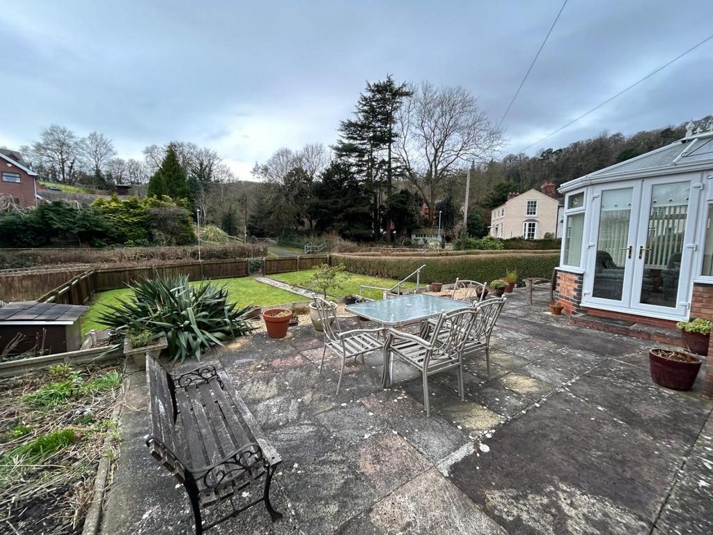 Front patio.jpg