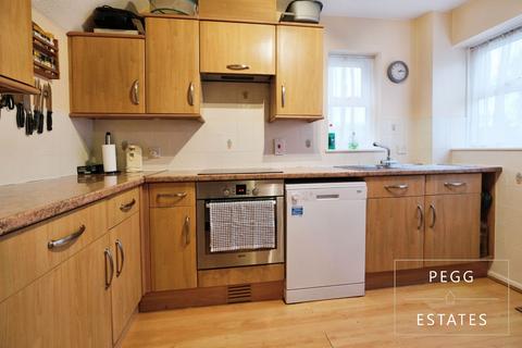 4 bedroom semi-detached house for sale, Paignton TQ3