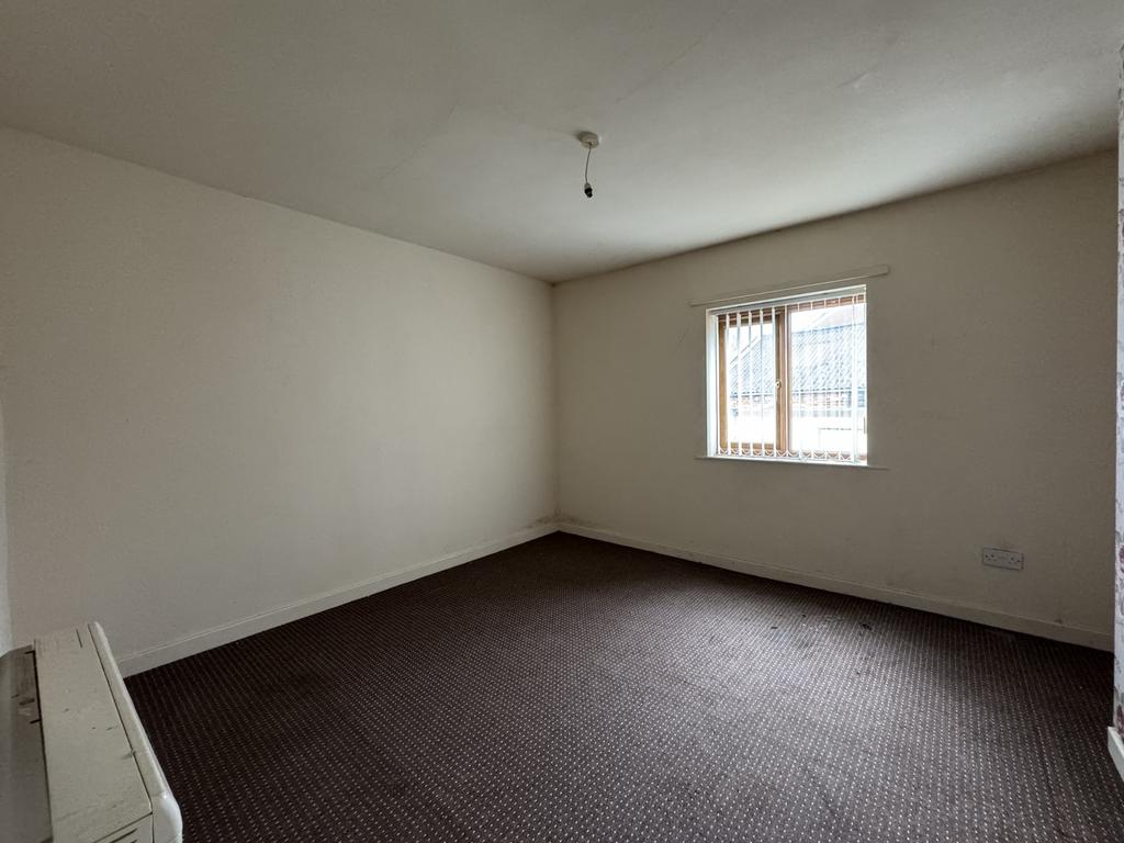 Bedroom (25 B)