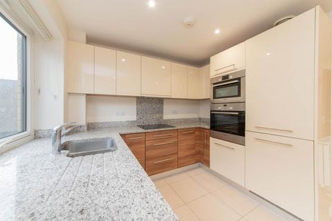 2 bedroom flat for sale, Howard Road, Stanmore