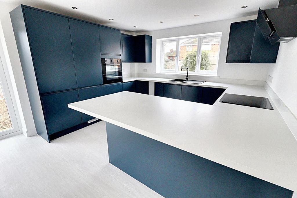 Kitchen / Diner