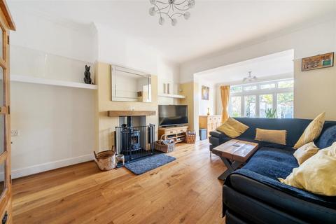 43 Manor Road, Paignton, TQ3 2HZ