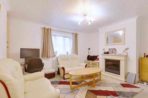 undefined, Teviot Avenue, Aveley RM15