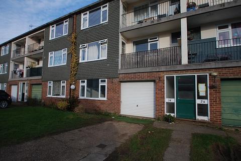 1 bedroom flat to rent, Hiljon Crescent, Chalfont St. Peter, Gerrards Cross, SL9