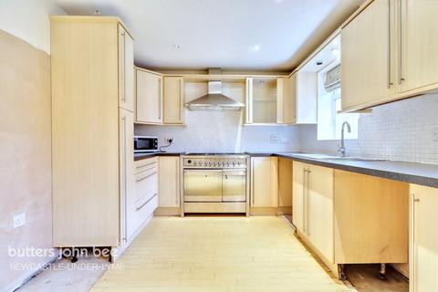 26 Trent Bridge Close, Stoke-on-trent, ST4 8JJ