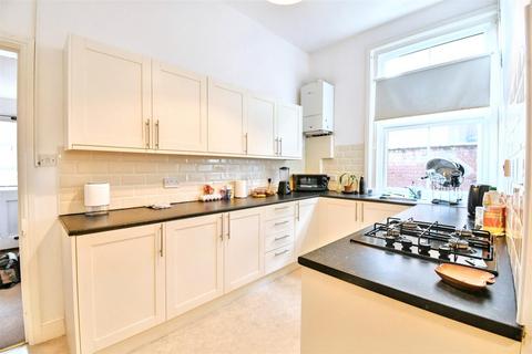 1 bedroom apartment for sale, Heath Terrace Leamington Spa