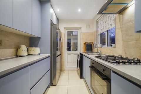 3 bedroom semi-detached house for sale, London, H