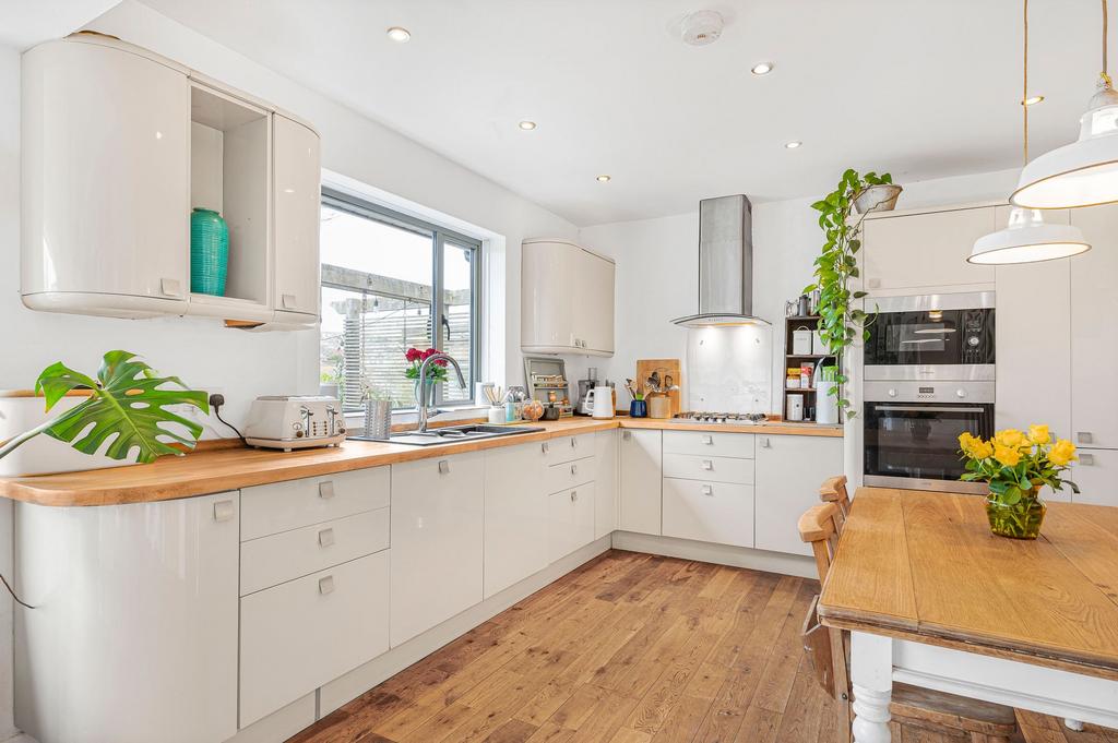 Kitchen/Lounge/Dining Room