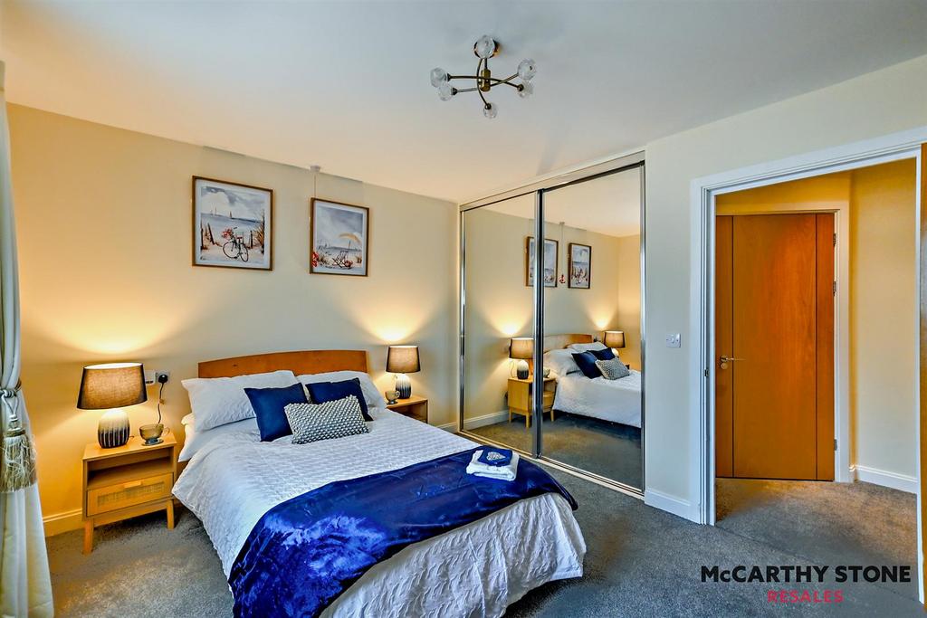 8589435-interior03-800.jpg
