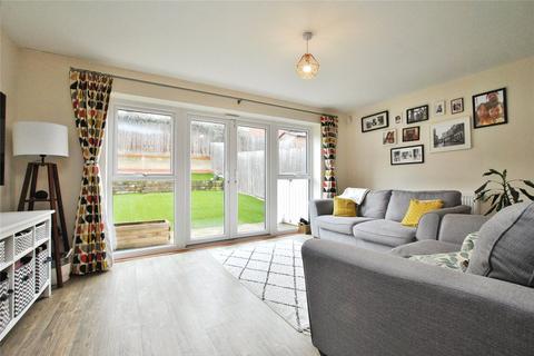 4 bedroom semi-detached house to rent, Little Dumplings, Chelmsford, Essex, CM1