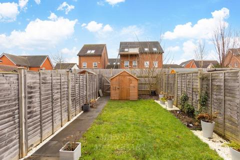 2 bedroom terraced house for sale, Bedivere Road, Crawley RH11