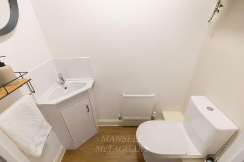 92 Bedivere Road, Crawley, RH11 0FY