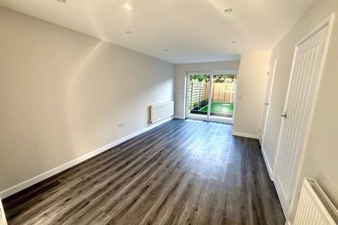 4 bedroom house for sale, Sheep Walk, Shepperton, Surrey, TW17