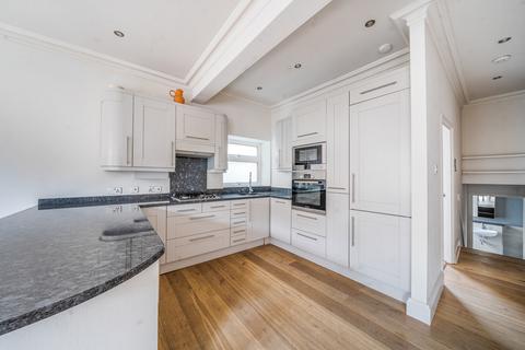 2 bedroom property for sale, Cromwell Avenue, Highgate, N6